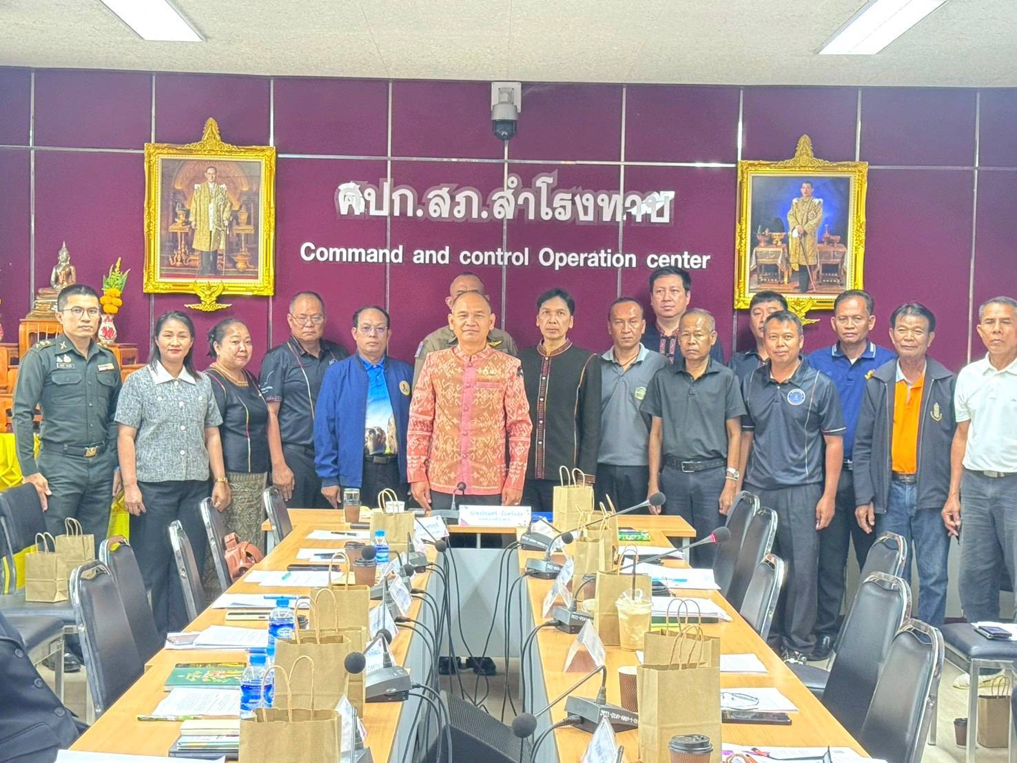 พช.สำโรงทาบ เข้าร่วมประชุมคณะกรรมการบริหารงานอำเภอแบบบูรณาการ (ก.บ.อ.) อำเภอสำโรงทาบ